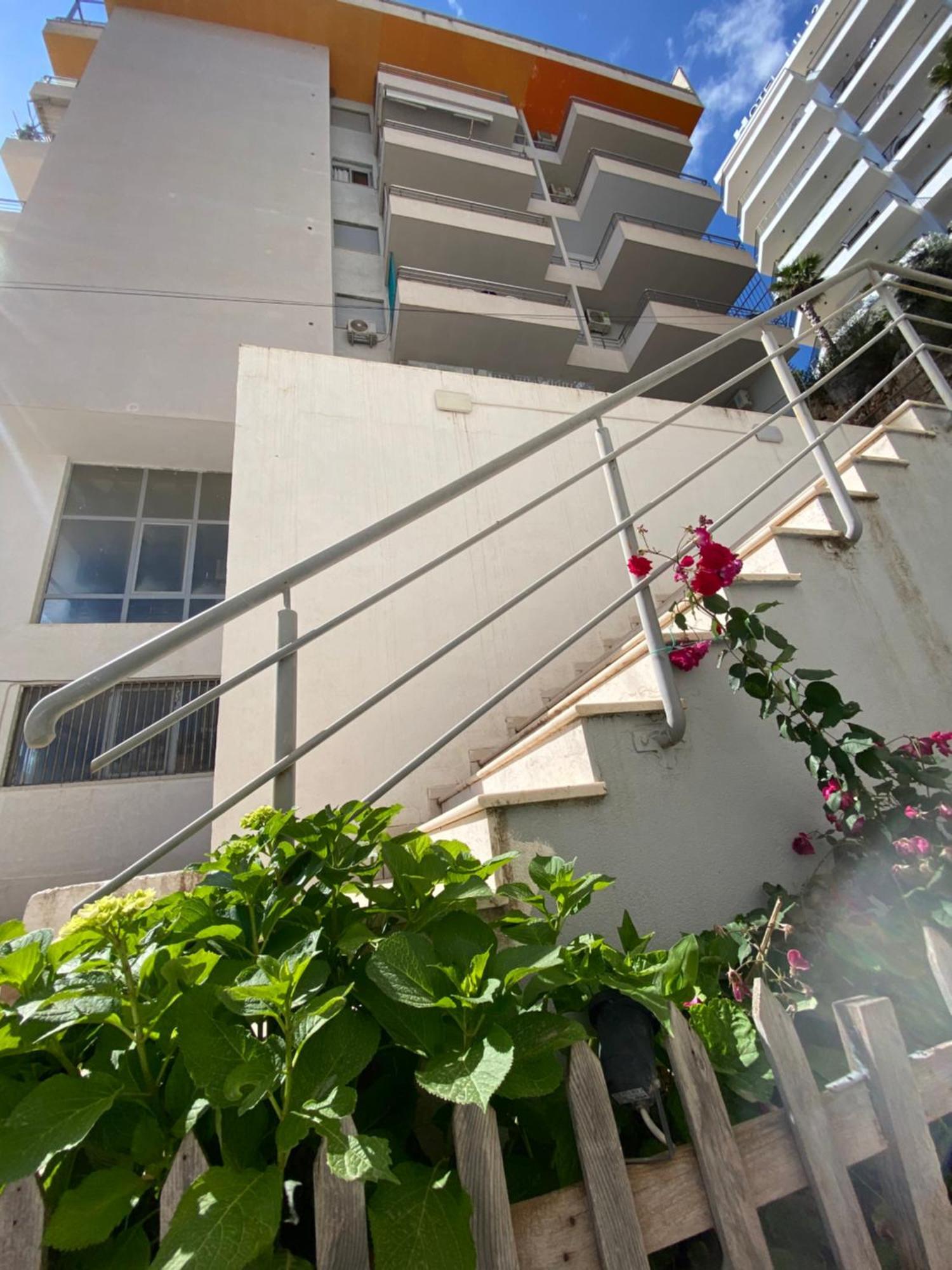 Sirdana Sarandë